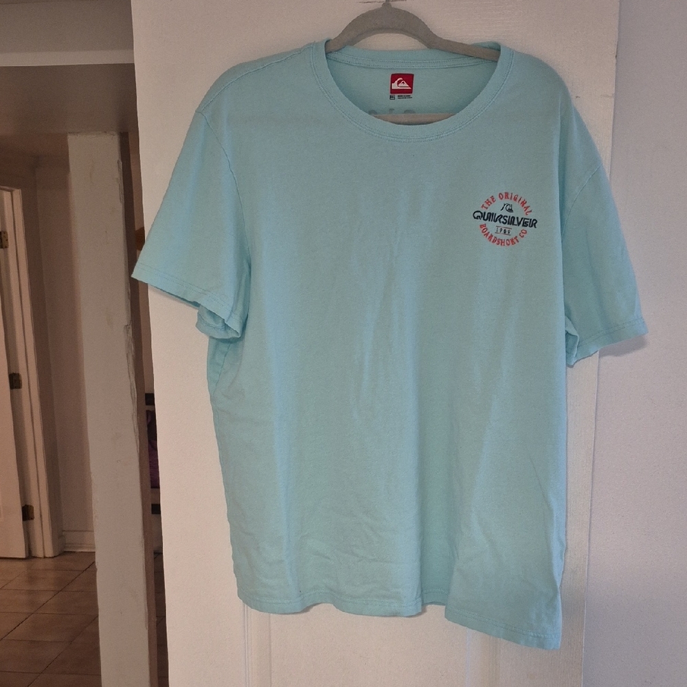 Quiksilver Aqua Tee with Chest Logo Sz. XXL